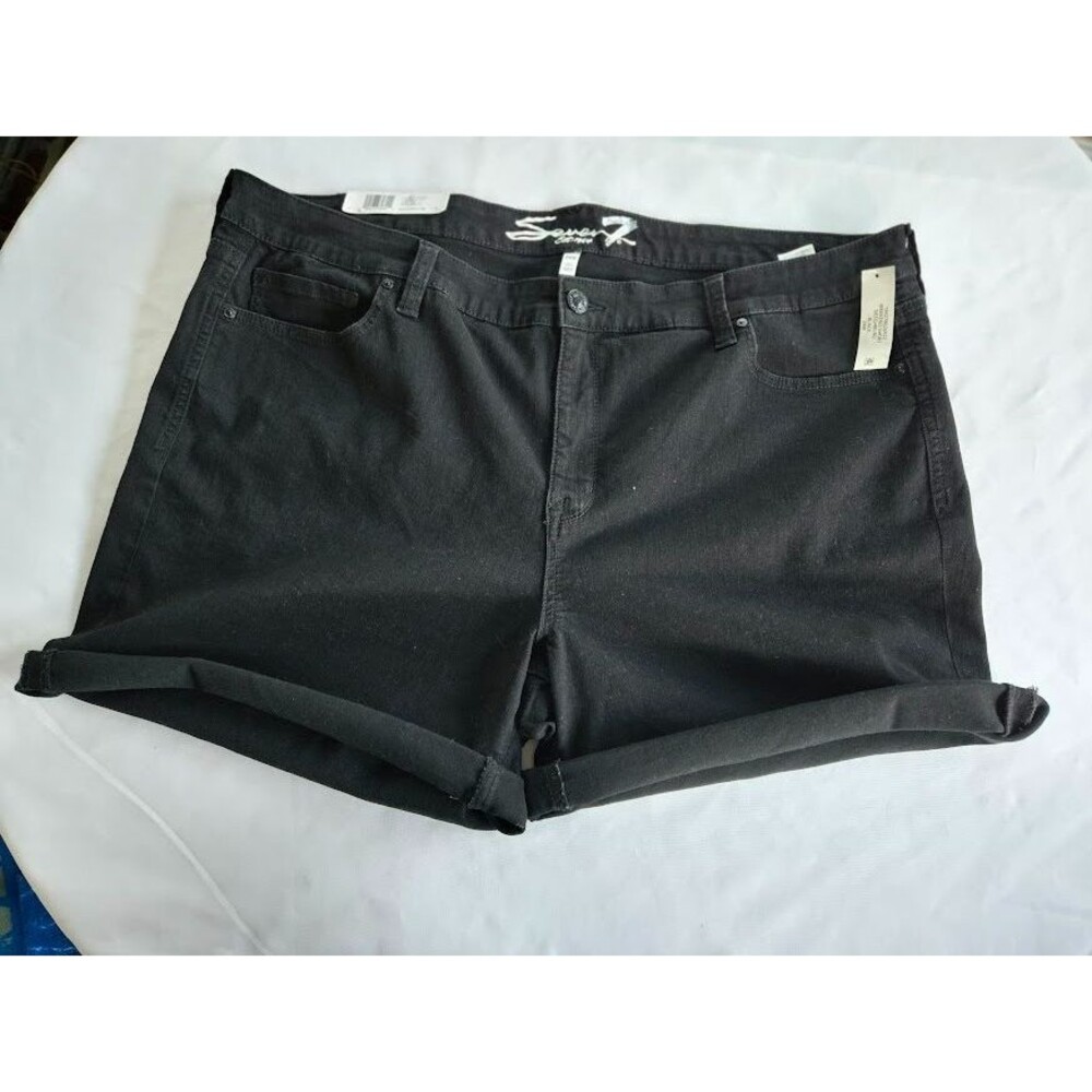 Seven7 Plus size Rolled Cuff Denim Shorts - Black - Womens size 24W - NEW